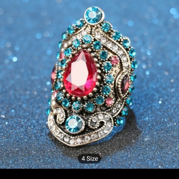 Elegant Silver and Red Gemstone Ring - Picture 1 of 5